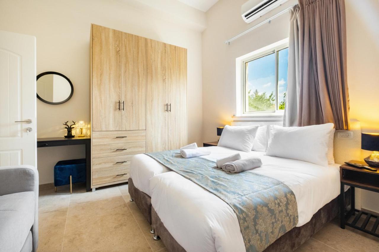 3Bdrgerman Colony Apartment Baitulmaqdis Luaran gambar