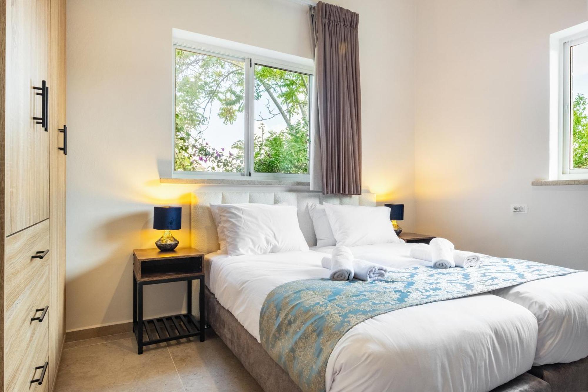 3Bdrgerman Colony Apartment Baitulmaqdis Luaran gambar